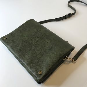 Stitch Fix Street Level Cross Body Adjustable Bag